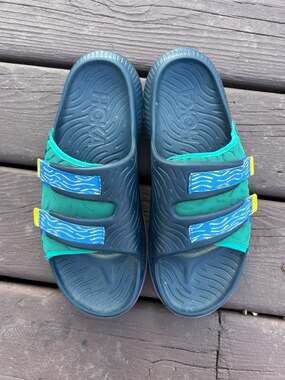HOKA Ora Luxe Recovery Slide Sandals Ocean Mist Citrus Glow Blue Green